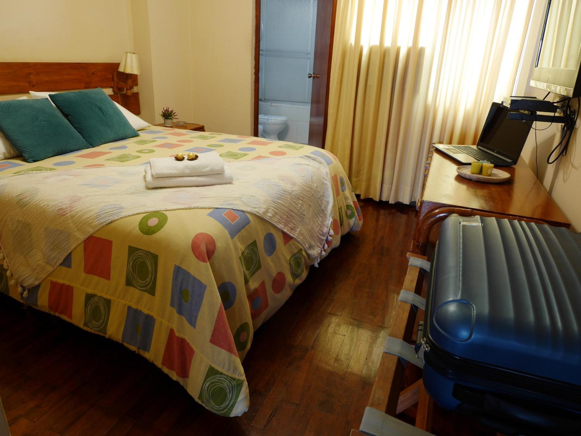 Suite Service Apart Hotel Лима Екстериор снимка